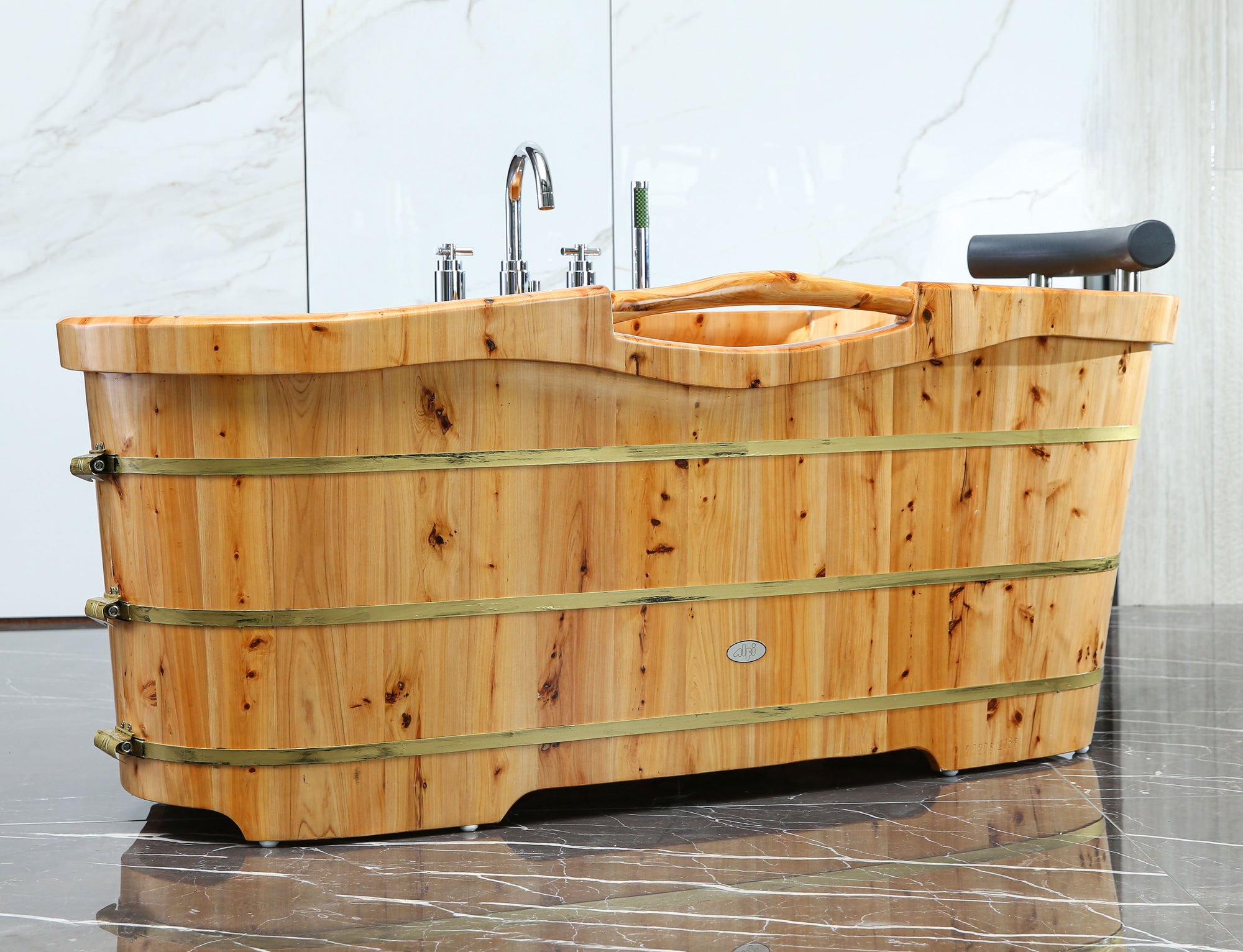 61 Inch Free Standing Cedar Wooden Bathtub with Tub Filler ALFI Brand (AB1136)