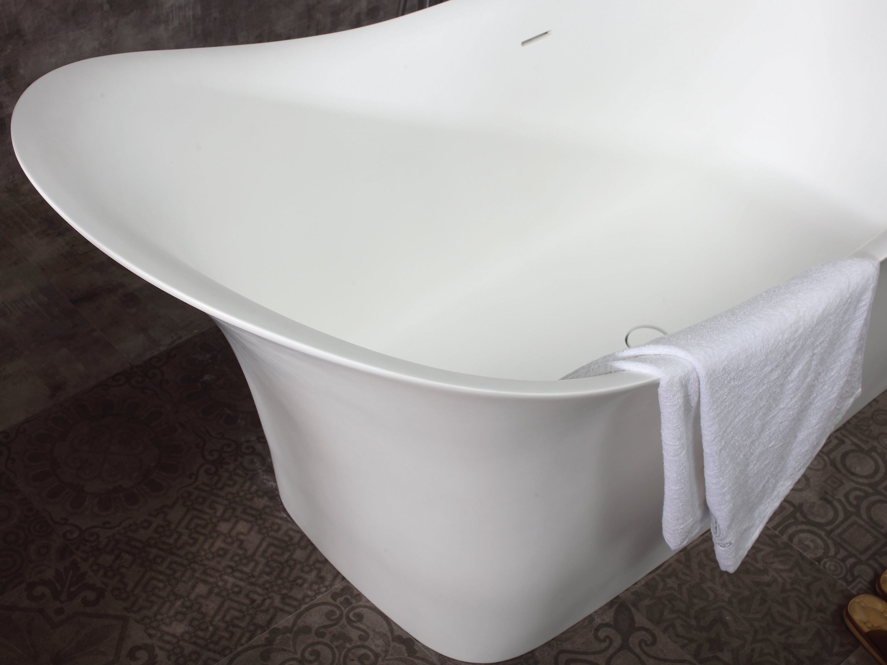 74 Inch White Solid Surface Smooth Resin Soaking Slipper Bathtub ALFI Brand (AB9915)