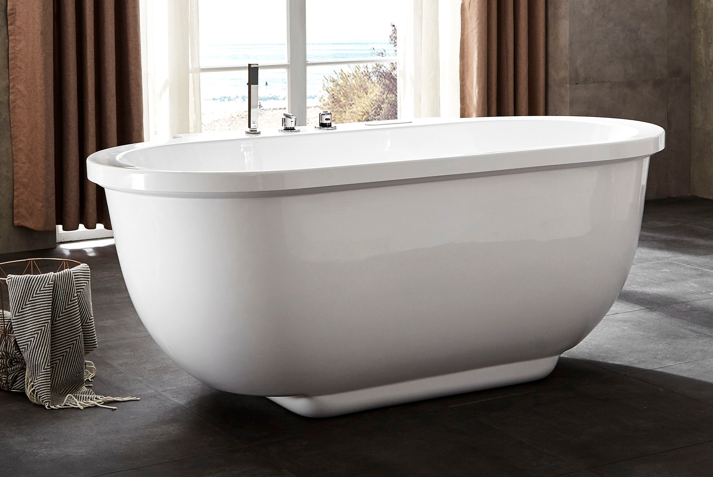 6 ft Acrylic White Whirlpool Bathtub With Fixtures EAGO (AM128ETL)