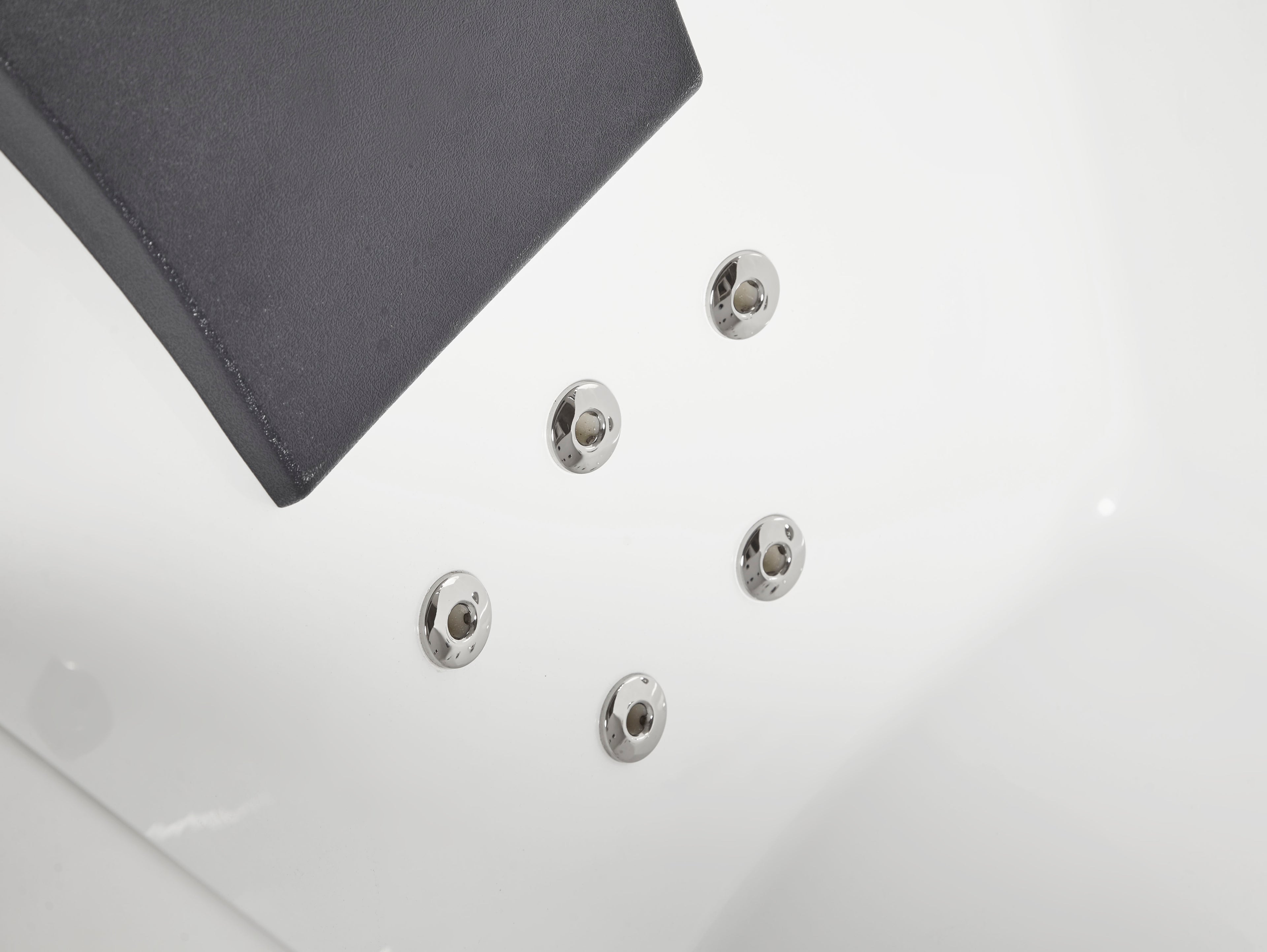 5 ft Acrylic White Rectangular Whirlpool Bathtub with Fixtures EAGO (AM154ETL-R5)