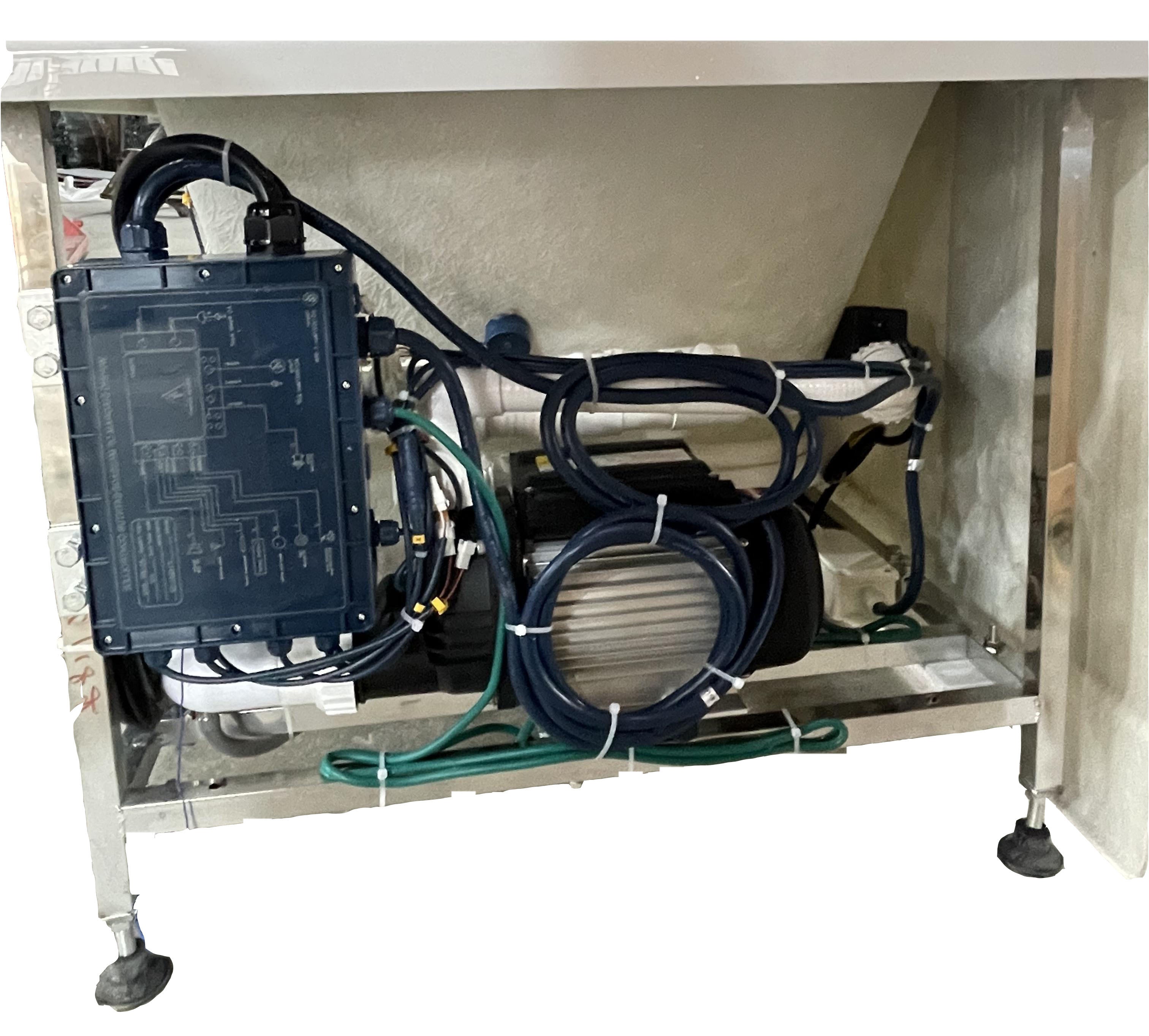 6 ft Acrylic White Rectangular Whirlpool Tub With Fixtures EAGO (AM154ETL-R6)