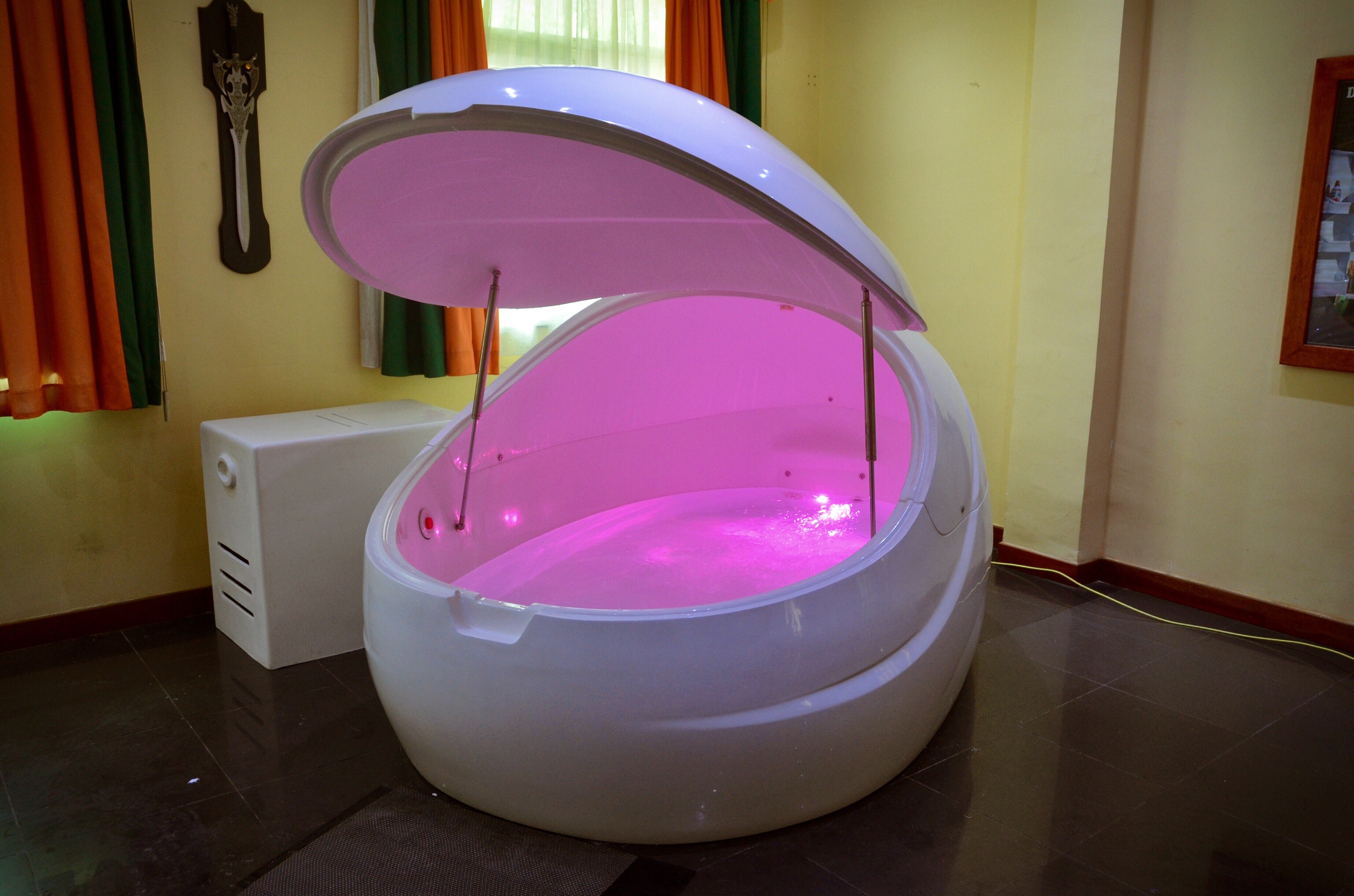 Sensory Deprivation Tank - Dreampod V2 Float Pod