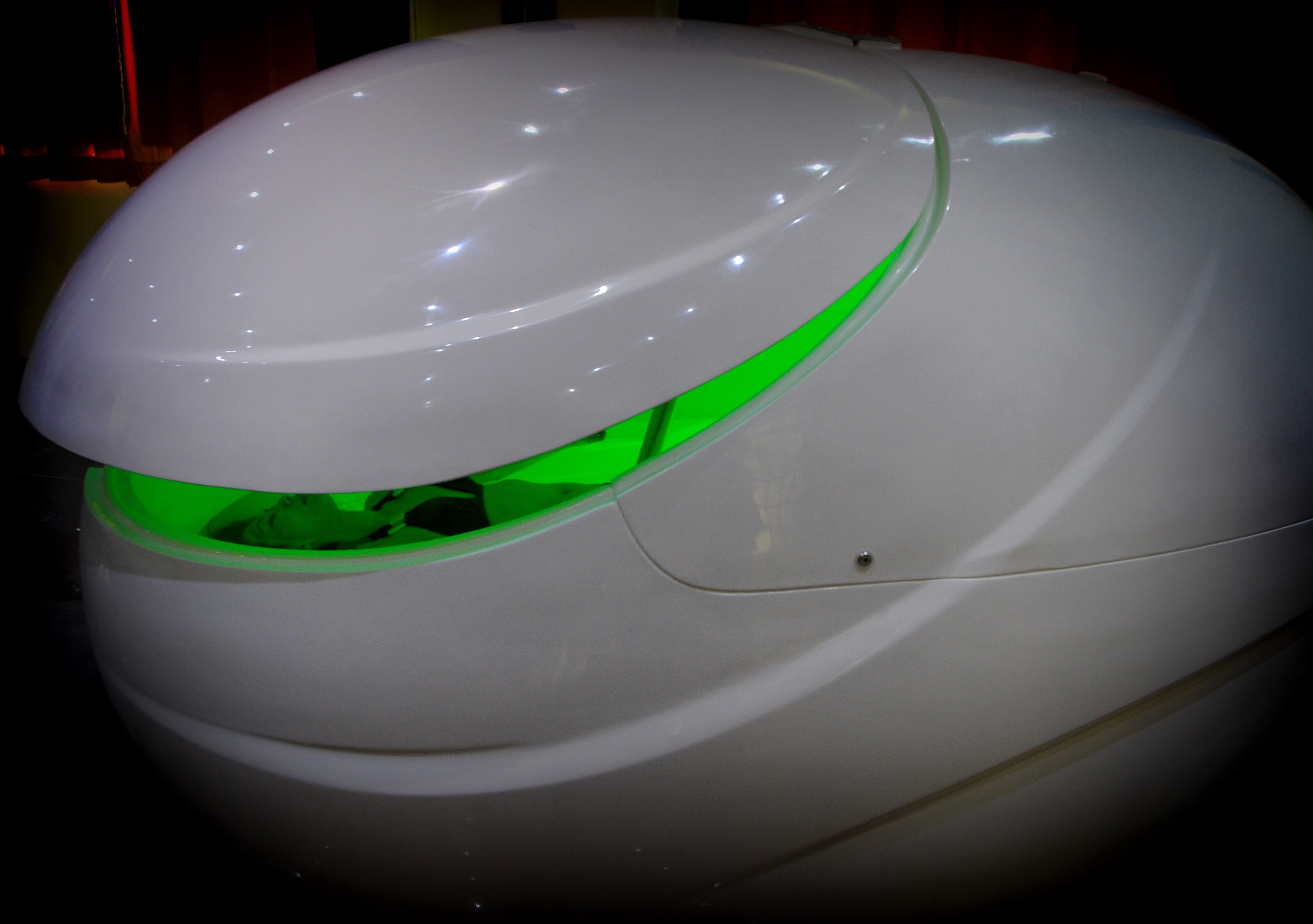 Sensory Deprivation Tank - Dreampod V2 Float Pod